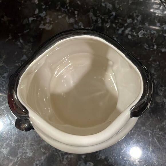 Pfaltzgraff Penguin Skate Red White Black Cookie Jar In Box- Box Has Damage - Picture 7 of 13